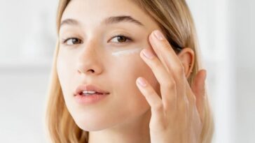 8 Sensitive Areas of Your Body You Should Avoid When Using Skincare Products