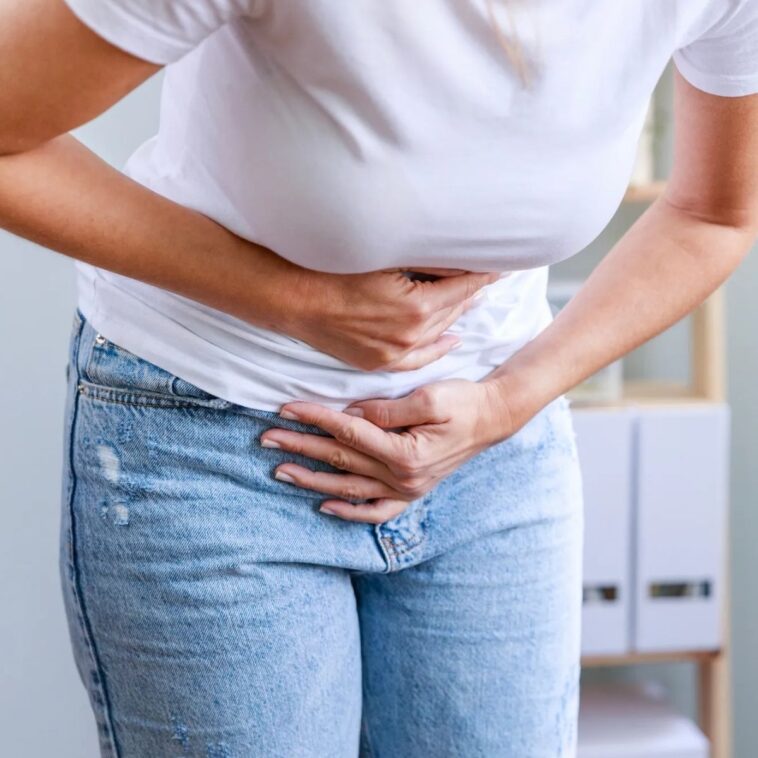 6 Warning Signs of Stomach Cancer You Shouldn't Ignore