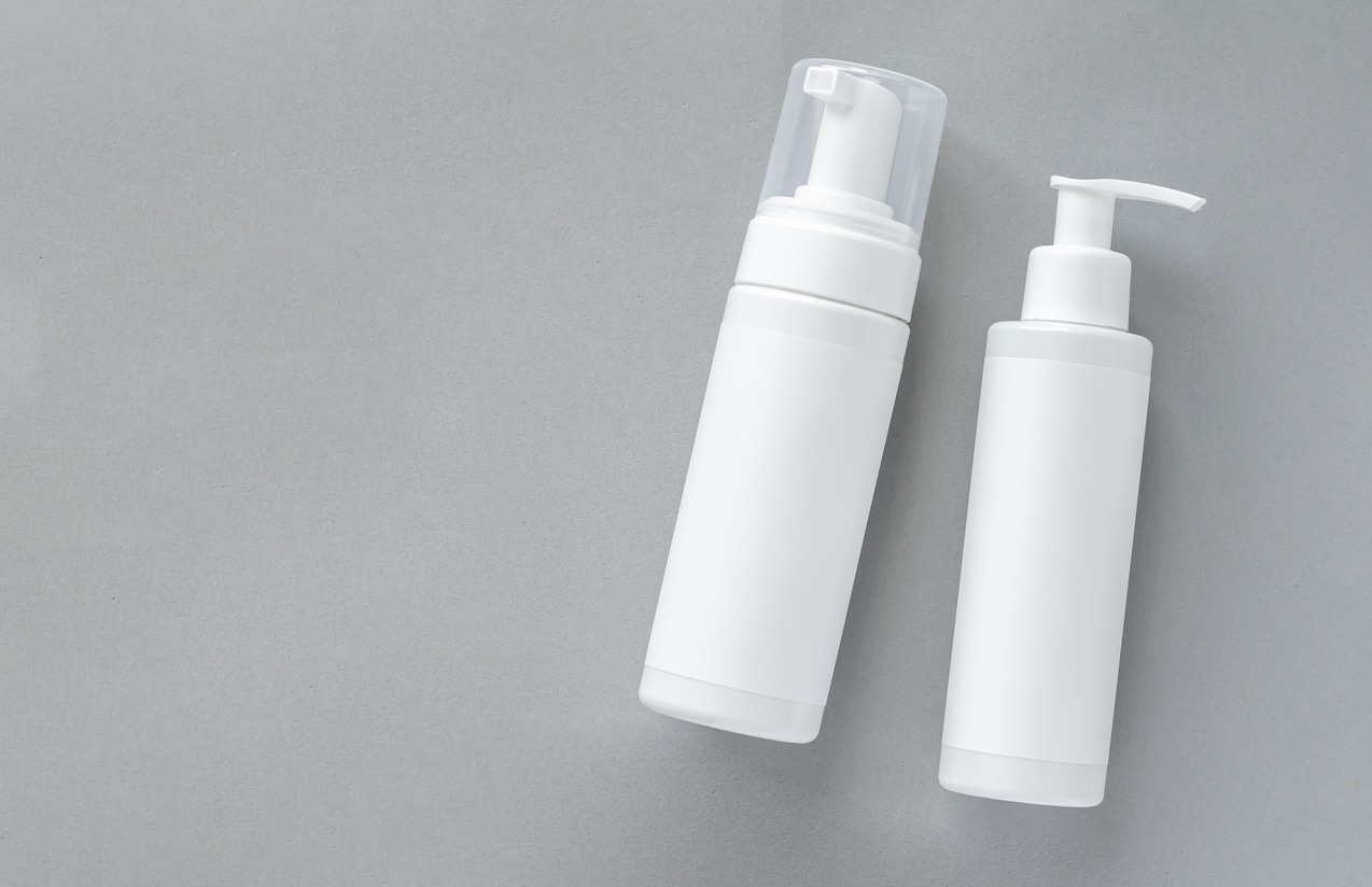 cosmetic bottles with pump and foaming tip