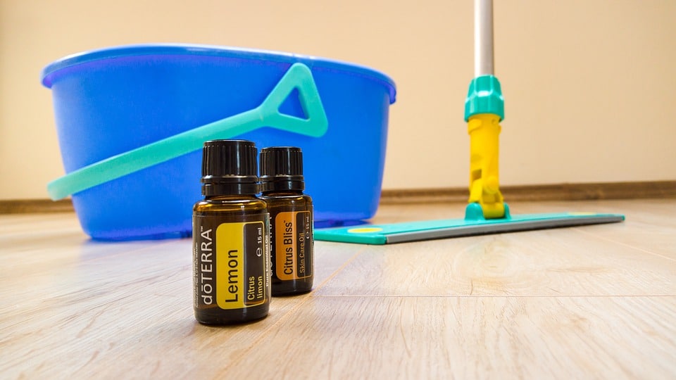 household maintenance essential oils