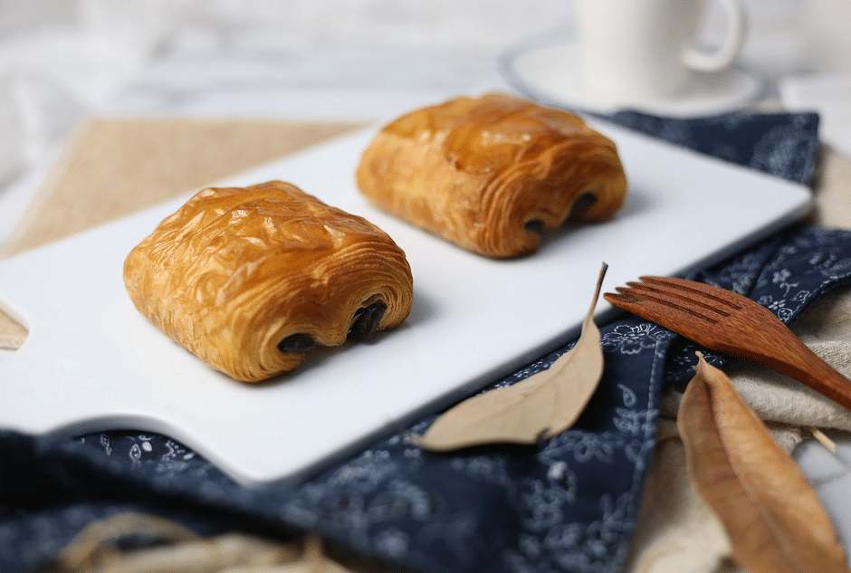 pastries breakfast chocolate roll