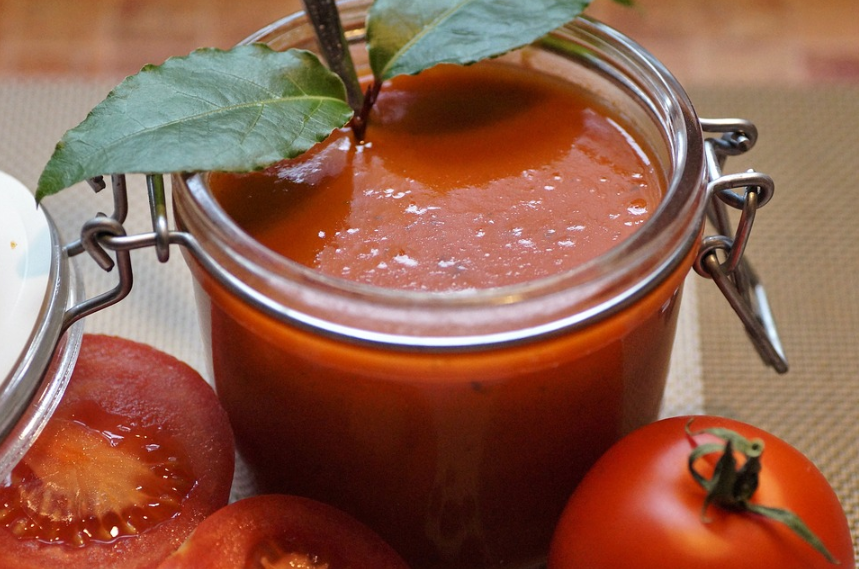 tomato sauce coulis