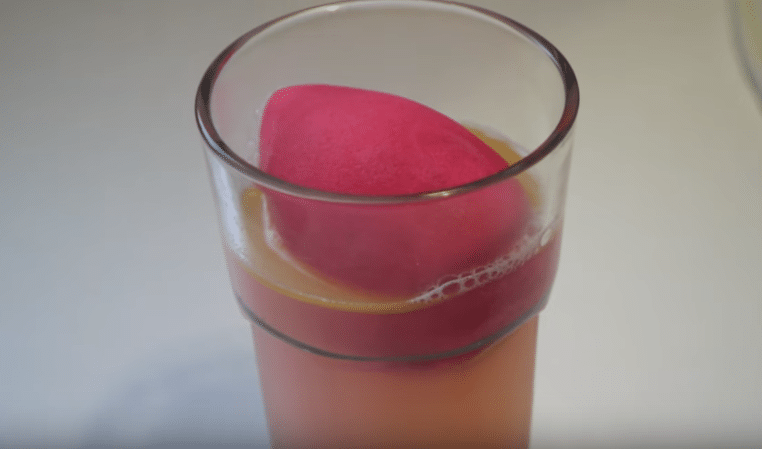 clean a makeup sponge with dish soap