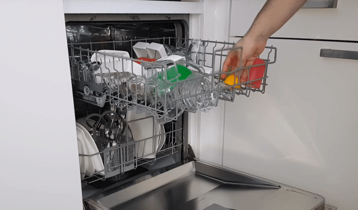 lemon in the dishwasher