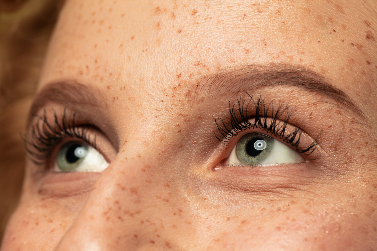 long eyelashes grow eyelash growth look makeup mascara moles